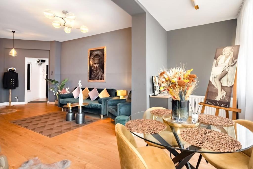 Intercontinental Apart - Massage Terrace Fireplace 布加勒斯特 外观 照片